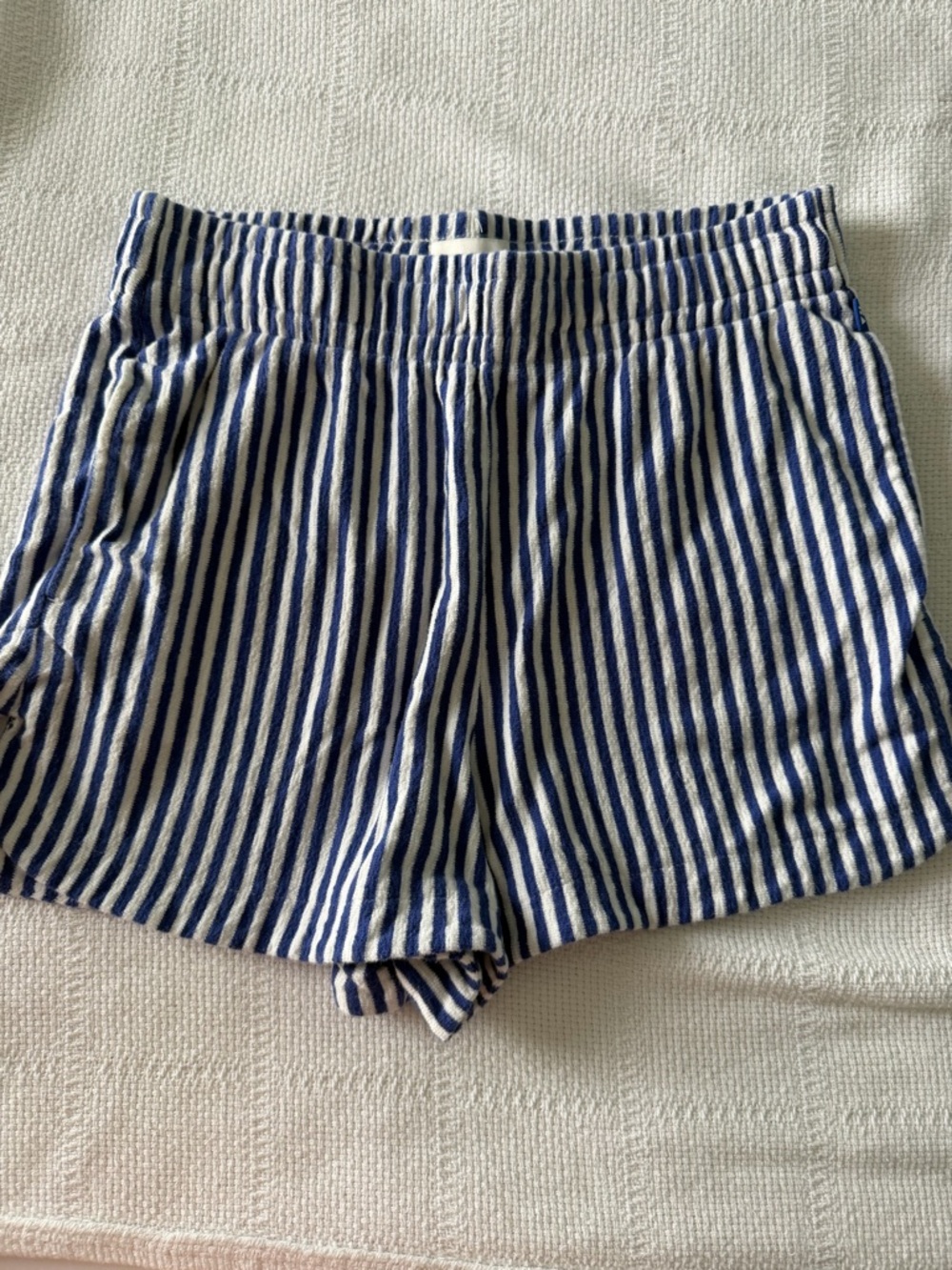 Soft terrycloth Navy & White Striped Women’s Shorts Size Small